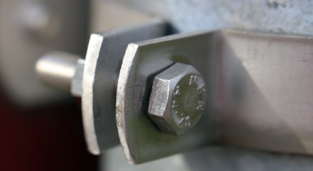Exploring the Advantages and Disadvantages of Different Surface Treated Hex Bolts