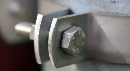 Exploring the Advantages and Disadvantages of Different Surface Treated Hex Bolts
